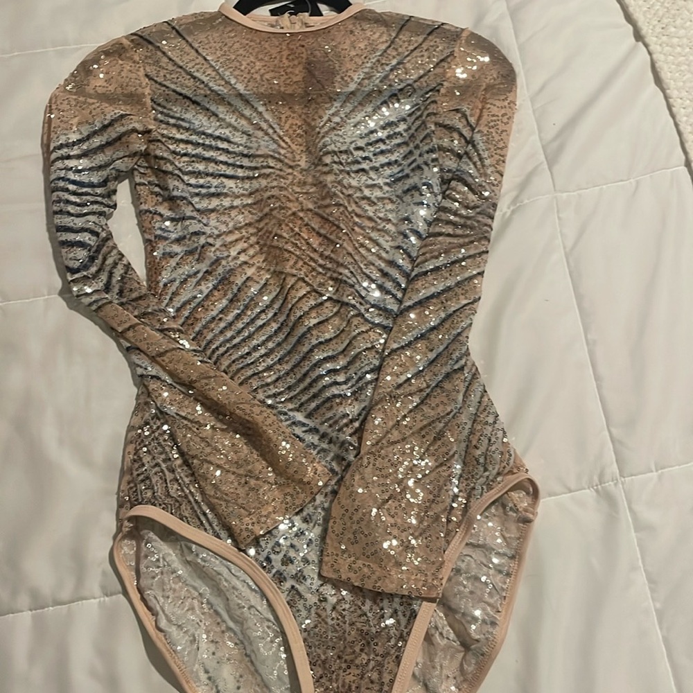 Sequin dance  Leo -Starburst  geometric -adult small